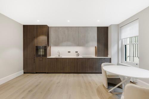 Collingham Road - 1 Bedroom Apartment III, London (photo 7)