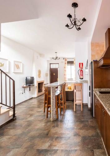 Casas Rurales Los Montes in Santa Analareala