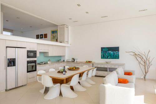 Protaras Seafront Villa AleMar - image 2