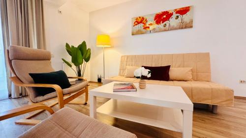Charming 1BR Retreat in Central Bucharest - image 5