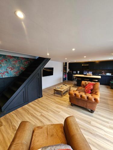 Upper Winstone Pond Lodge in Godshill and Wroxall