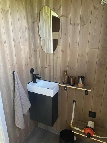 Fürdőszoba, Gjeterhytta in Rennesoy