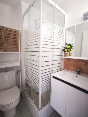 Studio Little Sun I Tout à pied I Cosy et détente (Studio Little Sun I Tout a pied I Cosy et detente) in Frejus