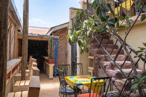 Seuri Bar and Guesthouse – khách sạn tại Makao Mapya