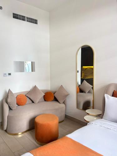 Cozy Studio 10 Min From Burj Khalifa, Дубай (фото 3)