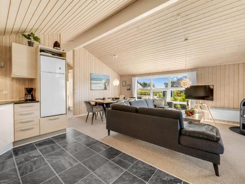 Holiday Home Shalin - 1-4km to the fjord by Interhome in Hemmet