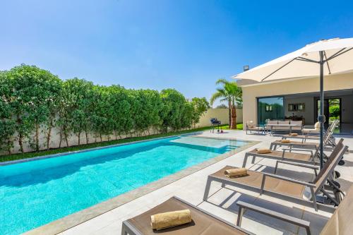 Villa Hawai, ss vis à vis avec espace de sport , piscine Chauffée