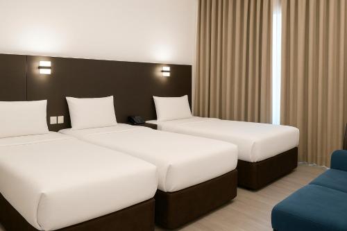 Garden City Hotel Dubai, Дубай (фото 10)