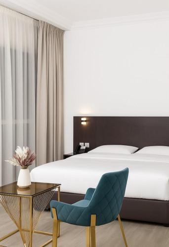 Garden City Hotel Dubai, Дубай (фото 9)