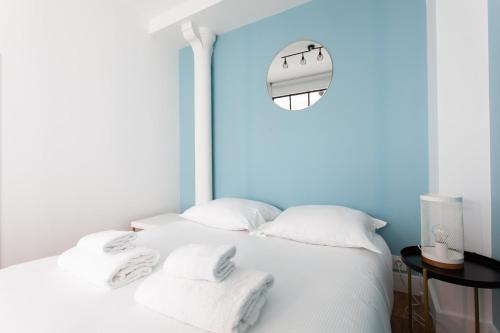 Luminous apartment Close To The Sacred Heart - image 6