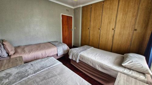 House Accommodation, Sasolburg (zdjęcie 9)