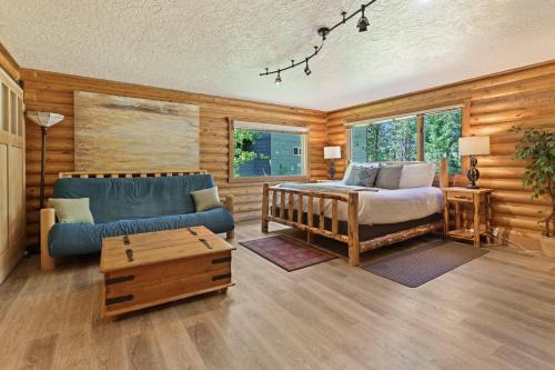 3 Blue Grouse-AC-5BR/3BA - image 2