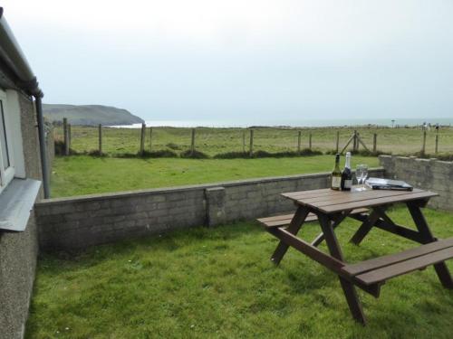 Neigwl Cottage in Bwlchtocyn