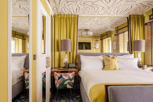 room detail thumbnail 0