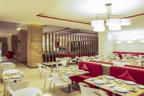 餐饮, Fiesta Inn Celaya Galerías in 塞拉亚