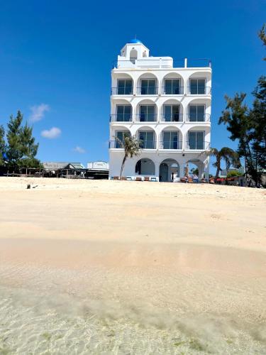 Babylon Hotel Phu Quy - 숙소 외관
