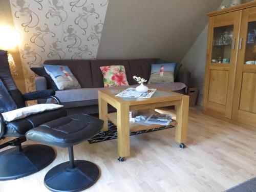 NEU! Ferienwohnung Sonnenschein OG in Neuschoo