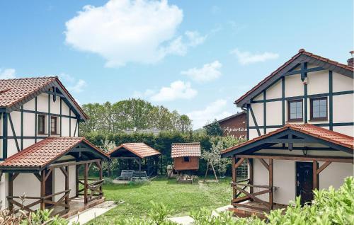 A szálláshely kívülről, 3 Bedroom Cozy Home In Debina in Poddabie