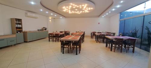 Brew Hotel in ริเบลราโอ เปรโต้