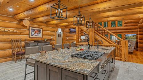 Paradise Meadow Lodge – Breckenridge, CO