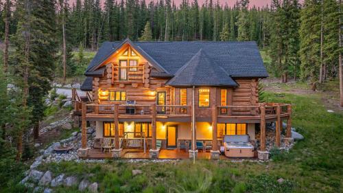 Paradise Meadow Lodge – Breckenridge, CO