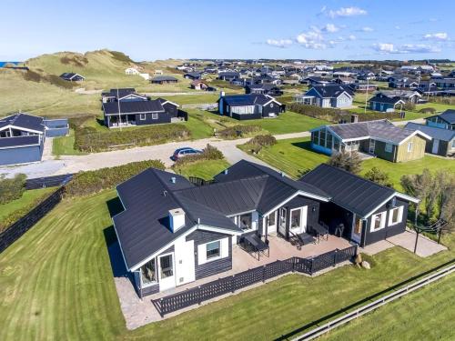 Holiday Home Romil by Interhome – Løkken, CA