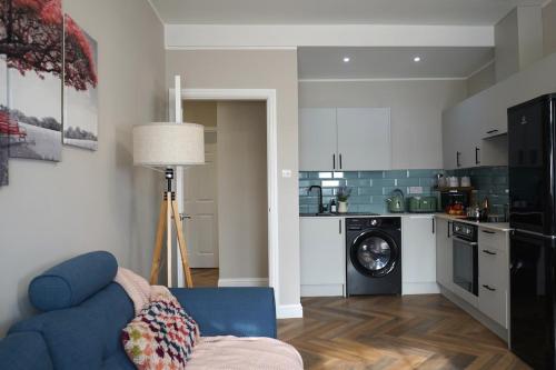 Modern 3-Bed Flat Prime Falkirk Location in Falkirk