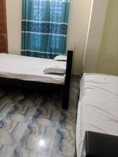Madanpur Guest House in Narayanganj
