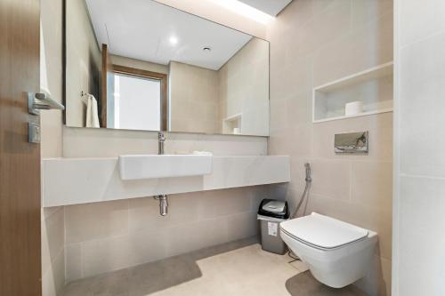 Partial Canal View 2BR plus Maid close to Safa Park, Dubaj (zdjęcie 9)