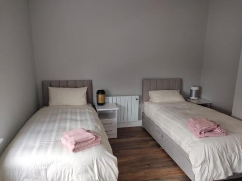 Direct Travel Stays in Cork Suburbs