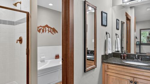 Ski Hill Sanctuary – Breckenridge, CO