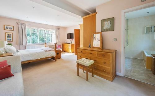 Fairdale in East Horsley