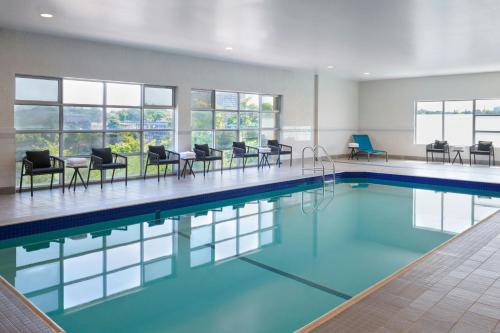 TownePlace Suites by Marriott Niagara Falls Canada - 수영장
