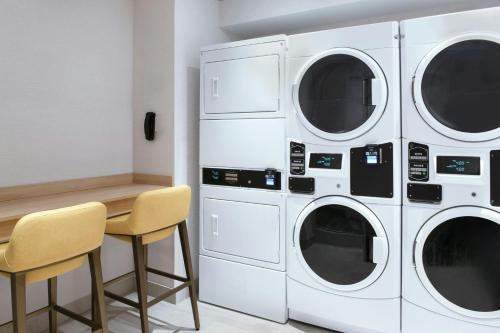 TownePlace Suites by Marriott Niagara Falls Canada - 편의 시설/서비스