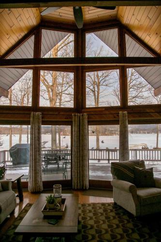 The Lodge on Lamoka