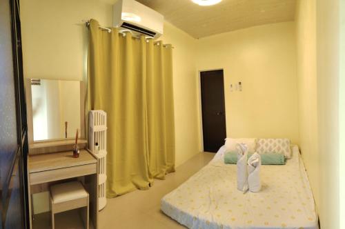 Abbie home staycation in トゥグボク