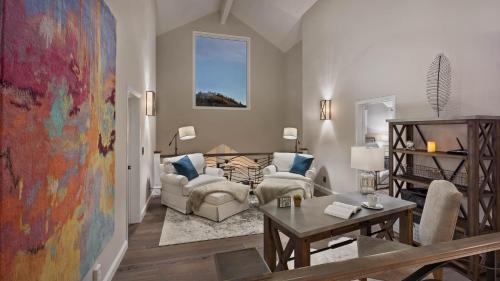 Time Flys Lodge – Steamboat Springs, CO