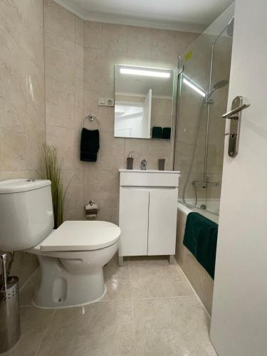 Lisbon in sight! Apartment near Reboleira subway, Amadora (fotografie 4)