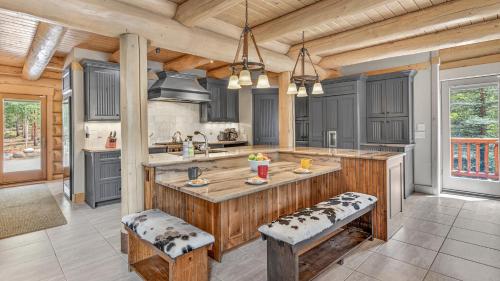 Twin Eagles Lodge – Breckenridge, CO