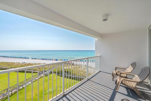 2054 Shoreline Towers Beach Front spacious with open balcony near Shrimp Basket