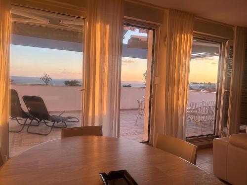 Lux View Beach Apt, Split (zdjęcie 3)