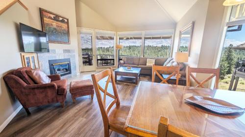 River Ridge 423A condo