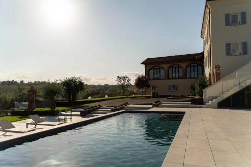 Dogliani Hotels