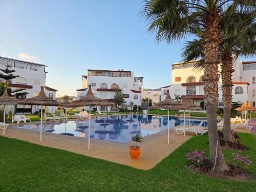 Charmant appartement en residence piscine in Cabo Negro
