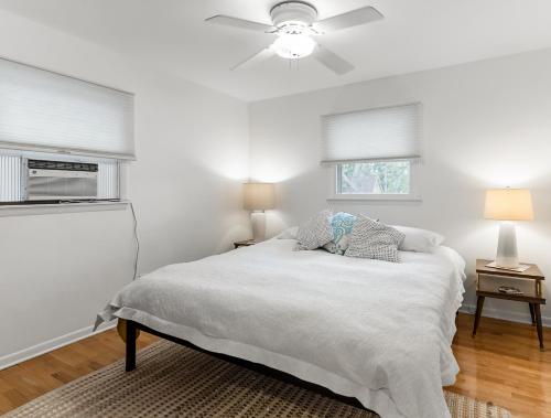 30 Day Rental in the Central Location of Grand Haven - image 5