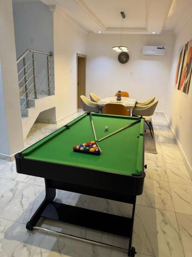 Luxury stays - image 4