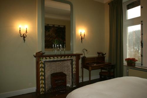 New-Castle - image 8