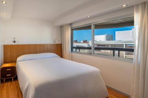 1 double bed