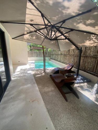 Great 3 bedroom apartment and private pool