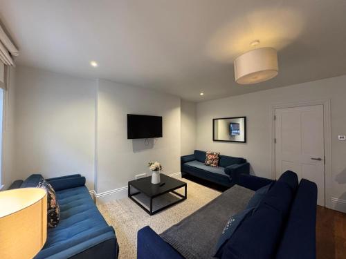Euston Square Apartments
